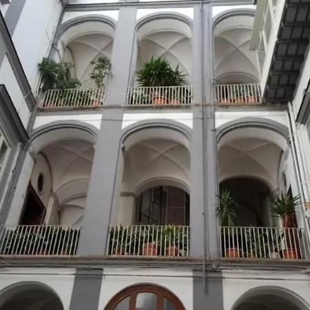 La Finestra Di Dante * Neapol